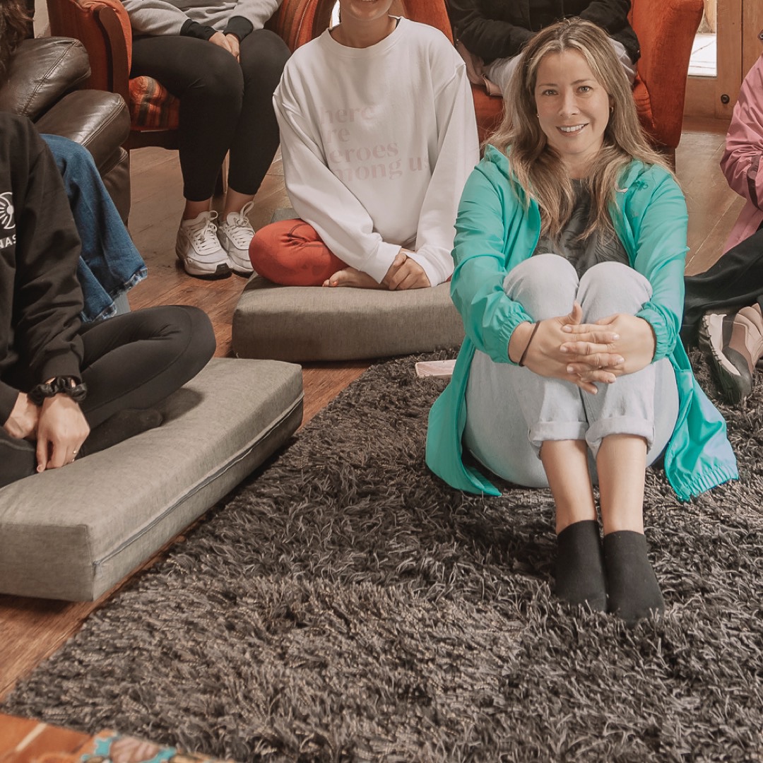 uestra energía atrae a nuestra Tribu ✨🌱⛰️
Agradeciendo a nuestro Último grupo del año 🧘🏽♀️
Con @nasce_yoga @pazmedina.yoga @yogacongabi 
Cerrando el año con broche de Oro ✨⛰️🥰
Añay a nuestra familia y comunidad que sigo creciendo 🌱🙏🏾
@celiacueto