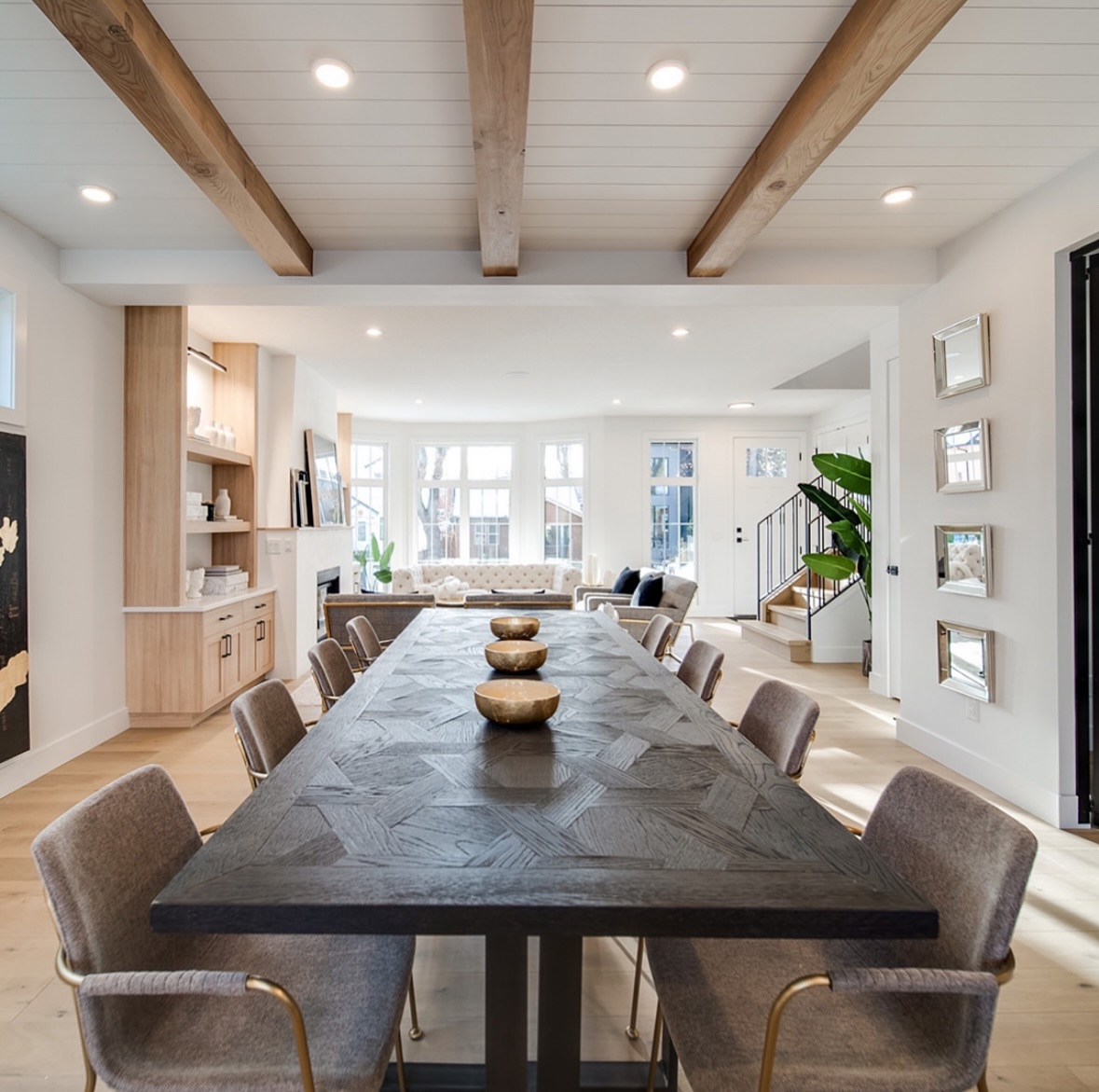 Always an honour to be a part of @justingrayhomes projects as their spaces always turn out stunning!
Box Beams: White Oak on S4S Smooth