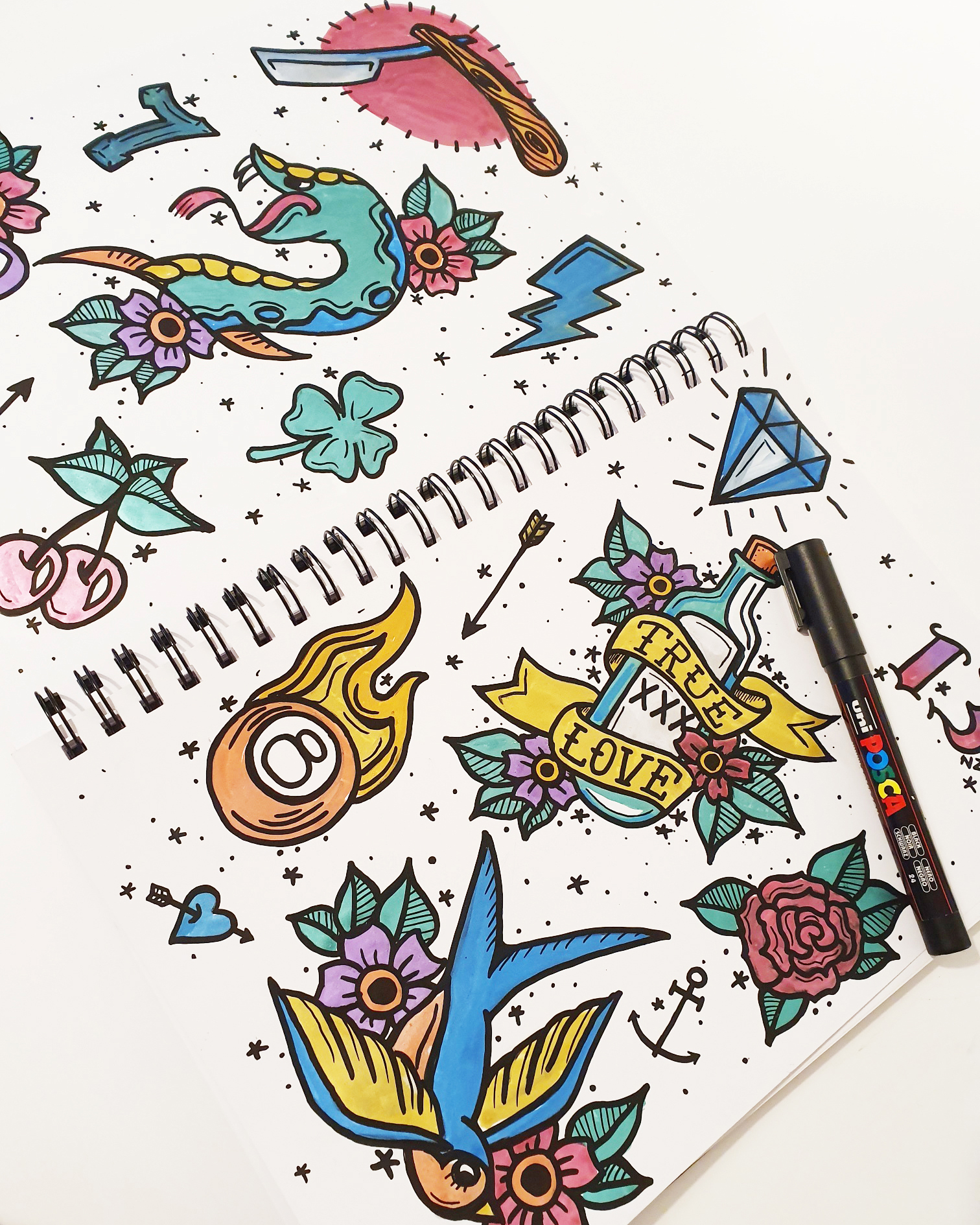 SHOW US YOUR TATS! Just like @art_by_nz ?
Here is a ink-tastic flash themed spread, which was created in our A4 Freestyle Gecko ?
As some of you may know, this month we are celebrating all things tattoo related, so if you sketch your tattoo ideas in a sketchbook, or use them to display your flash, we what to see them! Make sure to tag us and use the hashtag #showusyourtats for a chance to be shared on our feed ?
Also make sure to enter our giveaway for a chance to win some goodies ?
#artgeckosketch #sketchbooks #tattoos #tattooartist #valentinesday