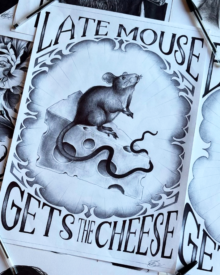 Late Mouse Gets the Cheese indeed!
Biro art that is a feast for the eyes, just like the cheese for this very lucky mouse! Shout out to @indiamaetattoo for this incredibly intricate piece, created on our paper ?
Make sure to tag us in your Artgecko pieces as we not only love to see it, but love to share it with our amazing community!
#artgeckosketch #sketchbook #madeinyorkshire #allmedia #birodrawing #realismart