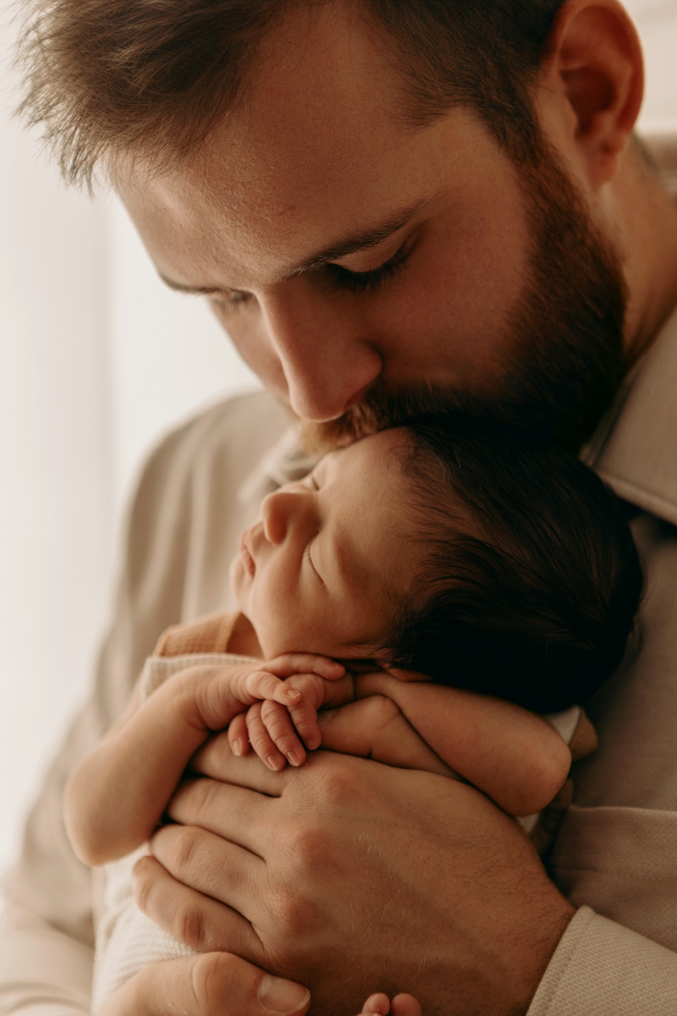 Bienvenue au monde, petit trésor.
Infos & Réservation : https://www.fotostudio.io/client/res/amandine-ansart-photographie
#grossesse #photogrossesse #futuremaman #maternité #parents #photographematernité #souvenirspourlavie #photographebebe #seancegrossesse #photographenaissance
#oise #photographoise #photographegrossesseoise #compiegne #beauvais #senlis #chantilly #creil #clermontoise #valdoise #hautsdefrance