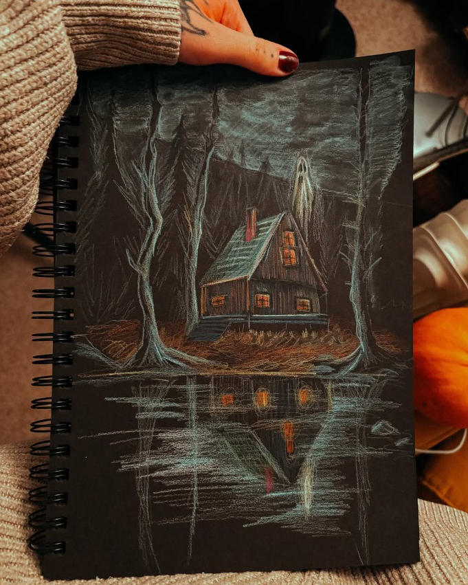 Happy Halloween you GECK-TASTIC lot ?
For those who are familiar with us, you will know that we are all big fans of this spooky day! Therefore we thought we would share some ghoulish artworks created by you from the past year ?
Shout out to @baileytheillustrator @caolila1 @scorchedbones_ @blossombrooks @indiamaetattoo @dooodling_dan @thekorpacademy @korporate and @tracys_doodles for these hauntingly wonderful artworks ??
How will you be celebrating? Comment below with your costumes and film recommendations ??
#Halloween2025 #Halloween #spookyseason #artgeckosketch #sketchbooks #spookyvibes #spookyart