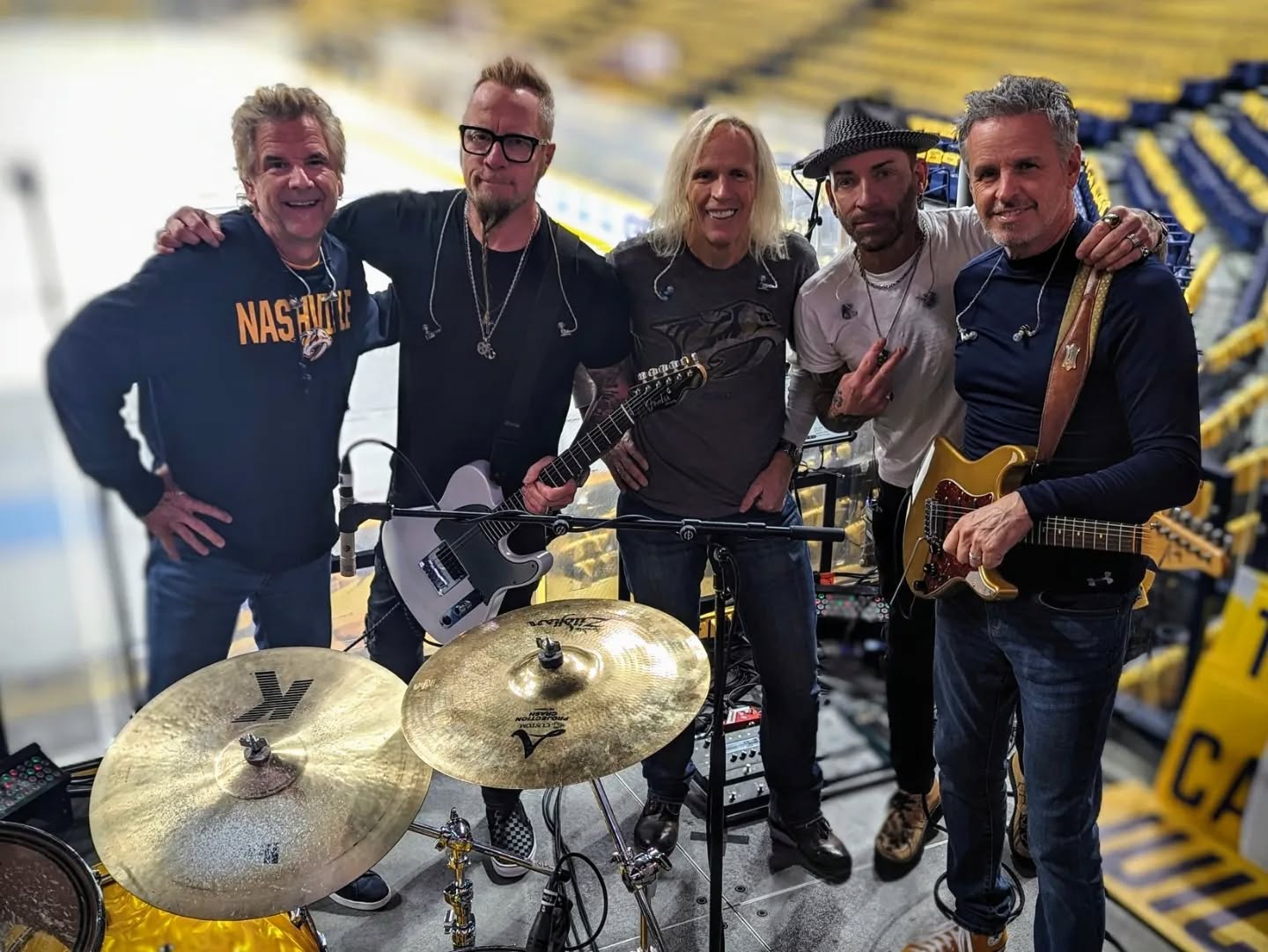 Well, we didn't get the finish we hoped for (congrats to #Vancouver) but it sure was fun having Jeremy and AJay from #Lit join us (@theSTRS) on the #FordBandstage for the #Predsnhl vs #Canucks game 6 of a hard fought series. We look forward to the opportunity of playing for the best fans in the #NHL again next season & #GoPreds!
*
*
*
#SmallTimeRockStars #LitBand #Nashville #MusicCity #Hickey #Bass #BassPlayer #Musician #Lakland #LaklandBass #Aguilar #AguilarAmp #DRStrings #EliteCore #Line6