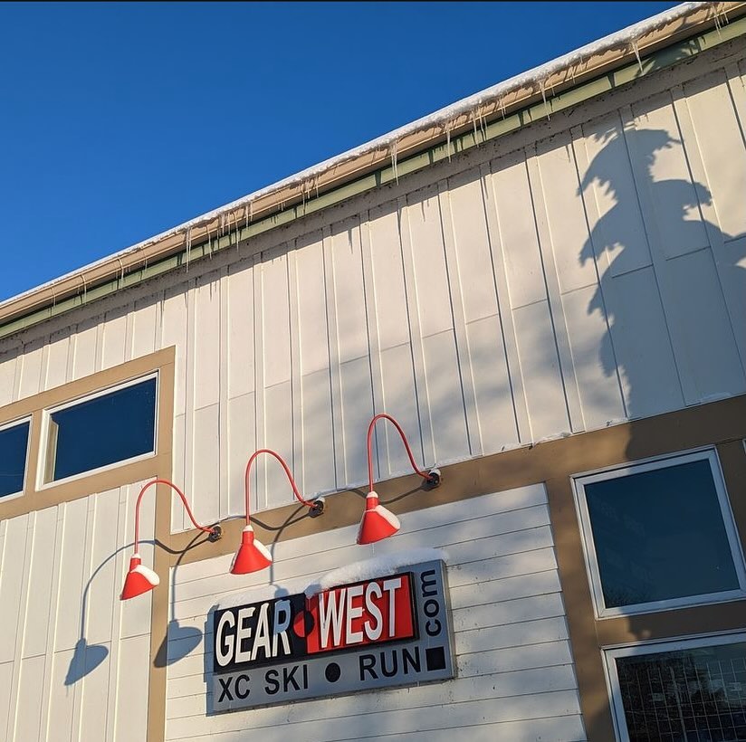 Gear West expanded their rollerski offering and now has the best tracking classic rollerskis, from IDT! They have all 6 models in stock as well.
#rollerski