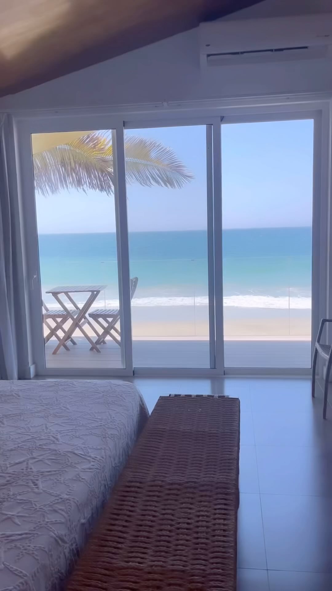 Nuestra Tercera Edición de Warmi en las sanadoras playas del Norte
Un retiro que abraza mi alma entera
en co creación con mi hampi Warmi @dannia.palacin 🧘🏽♀️
Gracias a las Warmis valientes y poderosas que escogieron este retiro para crear, sanar y entregarse a la medicina del océano pacifico 🌊🌺
Querida Warmi
Tu eres nuestra inspiración para crear este retiro.
Queremos darte y sostener tus días de conexión
profunda, un espacio sagrado para desconectar de las frecuencias externas colectivas y conectarte con tú
fuente de paz y poder.
Soy Sabia desde el vientre de mi madre, soy mujer del viento, del agua, de los caminos, porque soy conocida en el cielo, porque soy mujer doctora pero recuerda siempre que tú eres la medicina,
Maria Sabina
Muy Pronto fechas para la cuarta edición de Warmi 2025
🧘🏽♀️🌊🙏🏾🌱🏝️🥰🌺🥭
@flaviadelnegro_s @pamalleba @lalyhormaz
@magallanes_jackie @monicacernafernandez