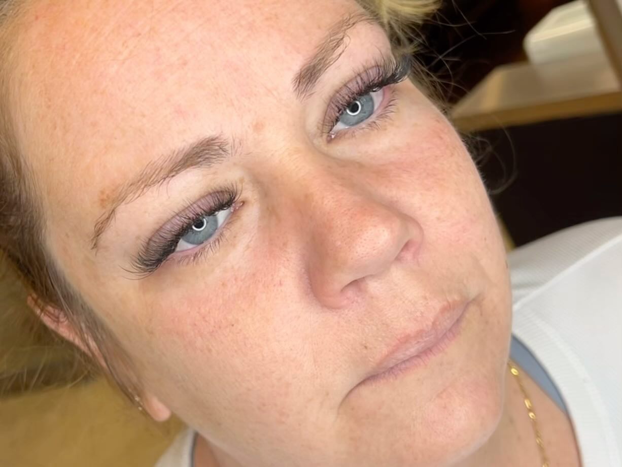 Did you know we have lash service for less than 99$ available?  You heard right! Why not treat yourself first that Valentine’s Day get together with a little extra glam. This set is our signature quick set  natural style. 
 KemSkin offers the epitome of lash services. We are hands down the BEST place in bucks county for lash, Briw and wax services.  Visit our website or contact us directly for more information on booking #lashextensions #oxfordvalleymall #kemskintotalbeauty  #classiclashes #naturallashes