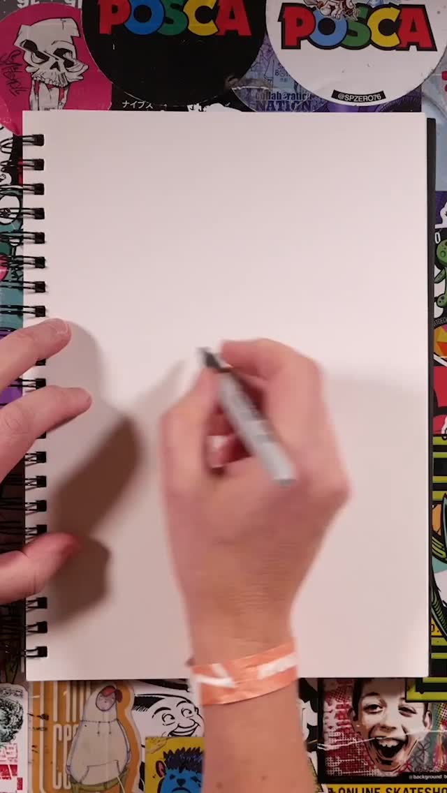 Check out this quick doodle demonstrated by the legend that is @korporate in one of his @thekorpacademy workshops! Korp often uses a Freestyle Sketchbook as they are spot on for paint markers ?
Did you know that you can learn to draw just like Korp? Head on over to his page to find out more ?
Are you a member of the Korp Academy? Do you tune into any of his workshops? Comment below!
#artgeckosketch #thekorpacademy #paintmarker #posca #learntodraw #sketchbook #madeinyorkshire