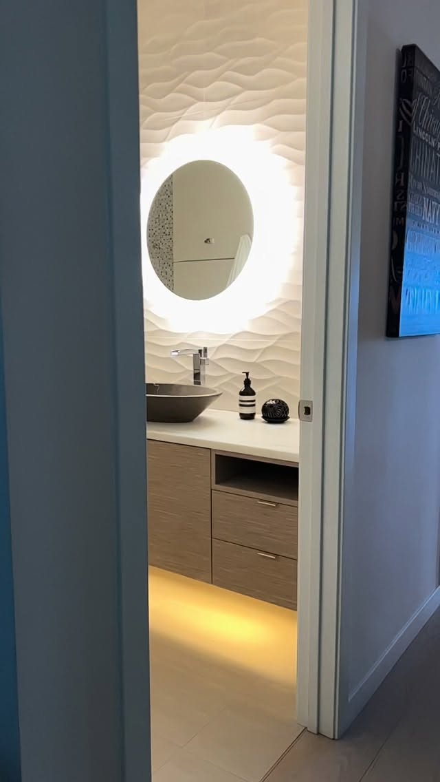 Curious what it really takes to create a beautifully designed bathroom—and what level of investment makes sense for lasting comfort and value?
A couple of my favorite guest baths from #ZenBeachHome, recently featured in @greatlakesbydesign 🖤
Natural marble, sculptural vessel sinks, indirect lighting, and custom millwork—each detail crafted to create a calm, spa-like experience guests never forget.
If you’ve been considering a bathroom refresh, our Bath Investment Guide reveals what it truly takes to achieve this level of beauty, comfort, and craftsmanship—while making design choices that elevate your daily life and enhance your home’s value.
📖 Explore the guide (link in bio) to see how thoughtful design turns a bathroom into a sanctuary that gives back for years to come.
Design by @adinahalldesign