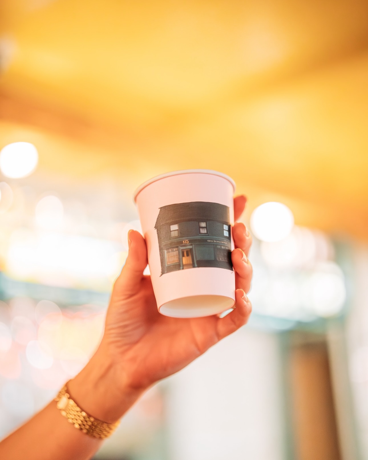 Hands up if you like our 🆕 cups 🙌🙌🙌🙌