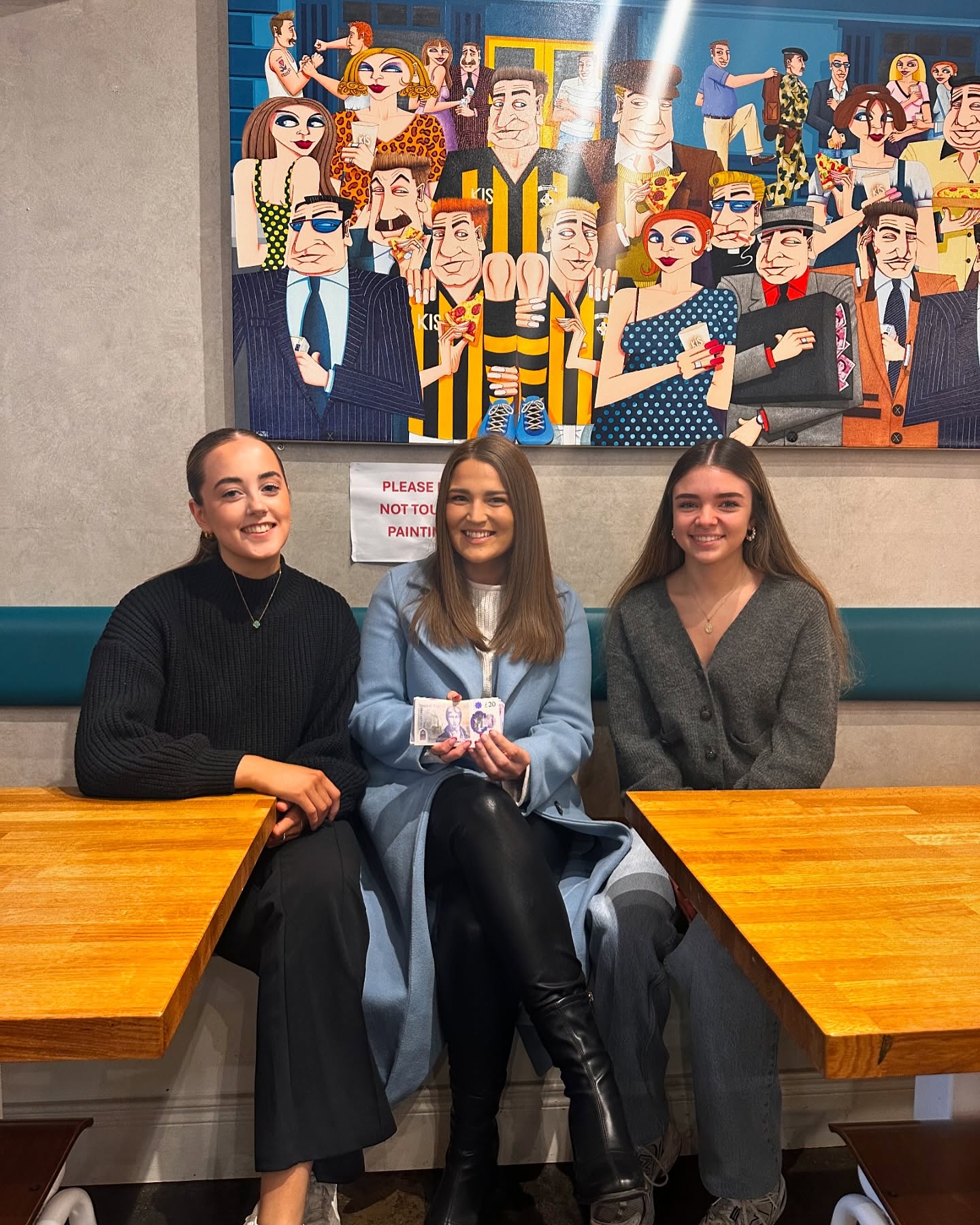 Congratulations to Orla on winning our cash giveaway prize presented by Casey & Zara 💷