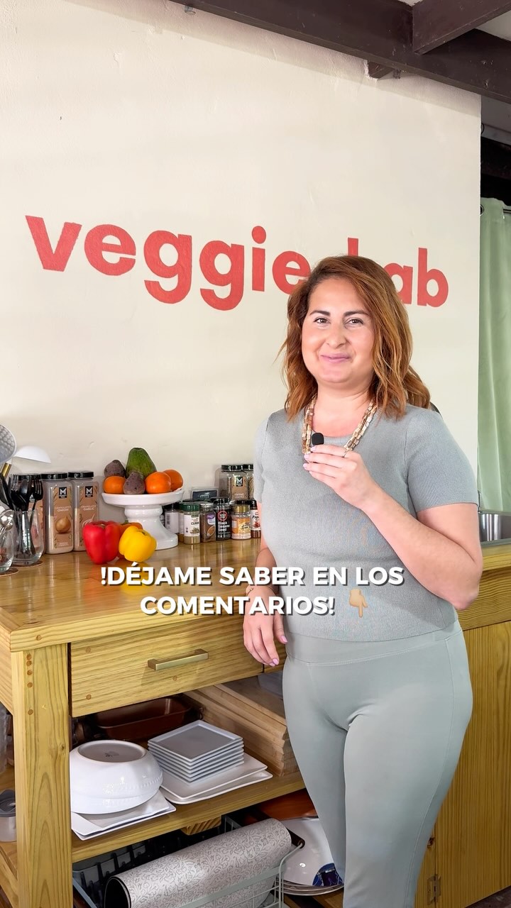 🍃 ¿Qué es lo más difícil para ti a la hora de comer saludable? 🤔🥗
✅ ¿Es la falta de tiempo?
✅ ¿Antojos difíciles de controlar?
✅ ¿No saber por dónde empezar?
¡Cuéntame en los comentarios! 👇🏼 
Estoy aquí para ayudarte a lograr una relación más consciente y balanceada con tu alimentación. 🥑💚
@gina.suarez.coach 
#AlimentaciónConsciente #CuidadoIntegral #BienestarTotal #ComerSaludable