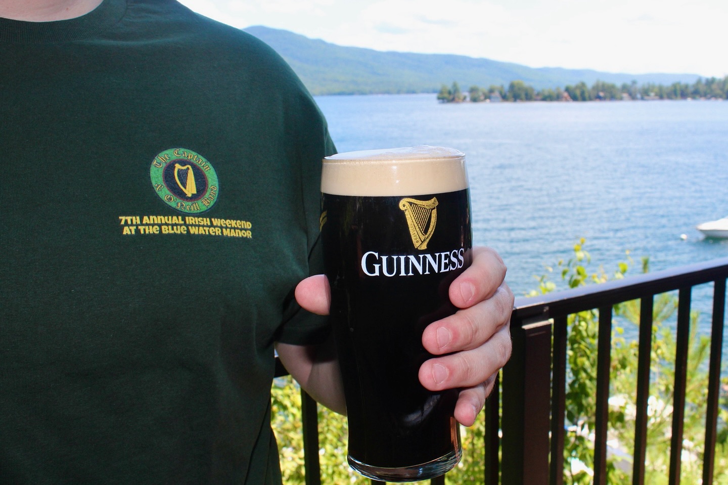 IT’S IRISH WEEKEND!! Join us for music by the Captain & O’Neill Band in the Tavern starting at 7pm tonight and tomorrow night!??☘️?