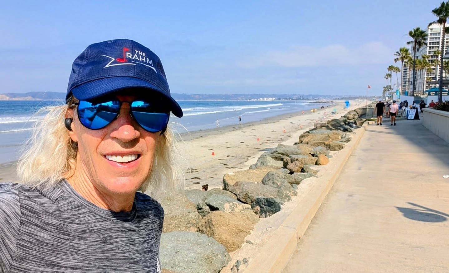 Just finished one of my favorite things that I look forward to every year, my morning run along the water in #Coronado, was just perfect! #Sixwire in Coronado this evening with a surprise special guest!! Edit to add surprise special guest #GaryLeVox of #RascalFlatts just absolutely crushed it!!
*
*
*
#CoronadoIsland (even though it's not an island!) #Cali #SanDiego #Bass #BassPlayer #Musician #Lakland #LaklandBass #Aguilar #AguilarAmp #DRStrings #EliteCore #Line6 #Pedalnetics