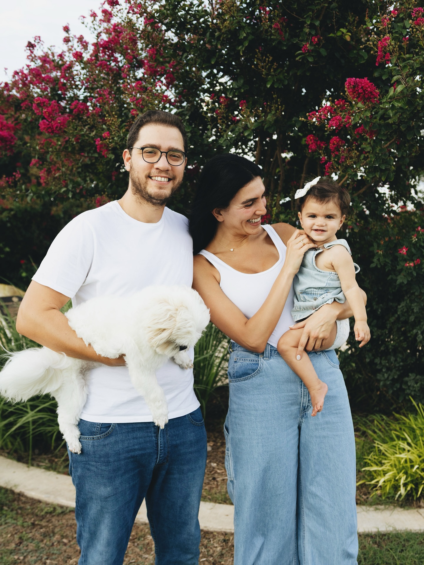 I had the honor of shooting Moran’s maternity pictures last year and got to shoot Mila’s first birthday photos as well 🥹 what a wholesome full circle moment! Had so much fun with this adorable family 🌻🍋