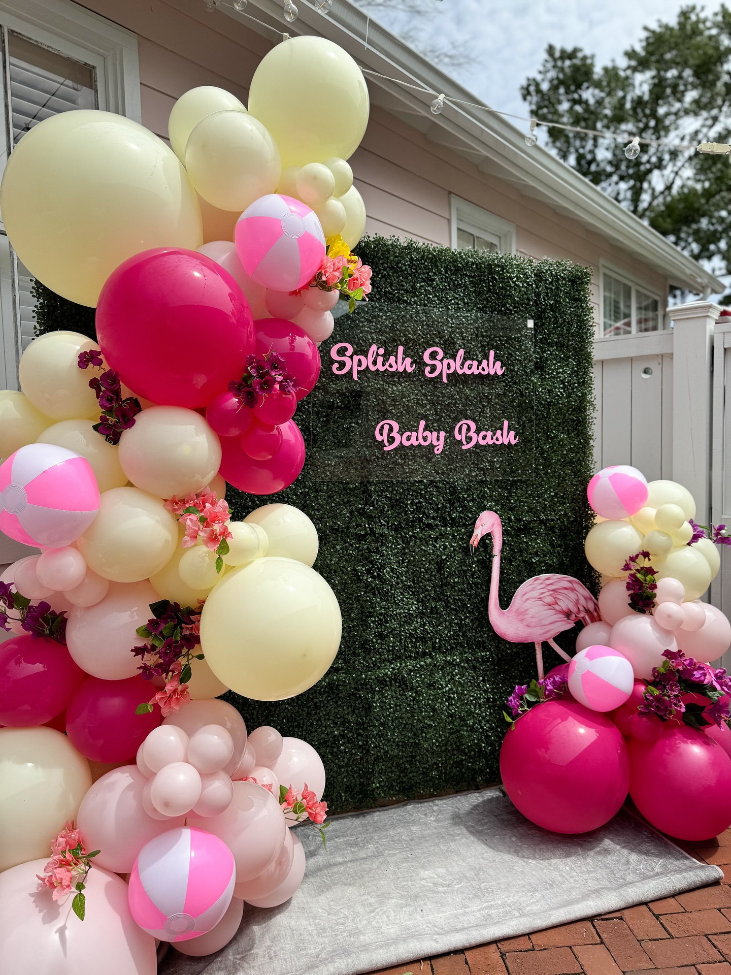 💦🌺 Splish Splash Baby Bash 🌺💦
@thepinkhousevb
#BabyShowerDecor #BalloonDecor #BalloonGarland #EventDecor #LuxuryDecor #EventStyling #BalloonDesign #BabyShowerInspo #EventDetails #PartyInspo #SpecialEventDecor #BalloonInstallation #VirginiaBeachEvents #HamptonRoadsEvents #EventDesigner#glamichevents