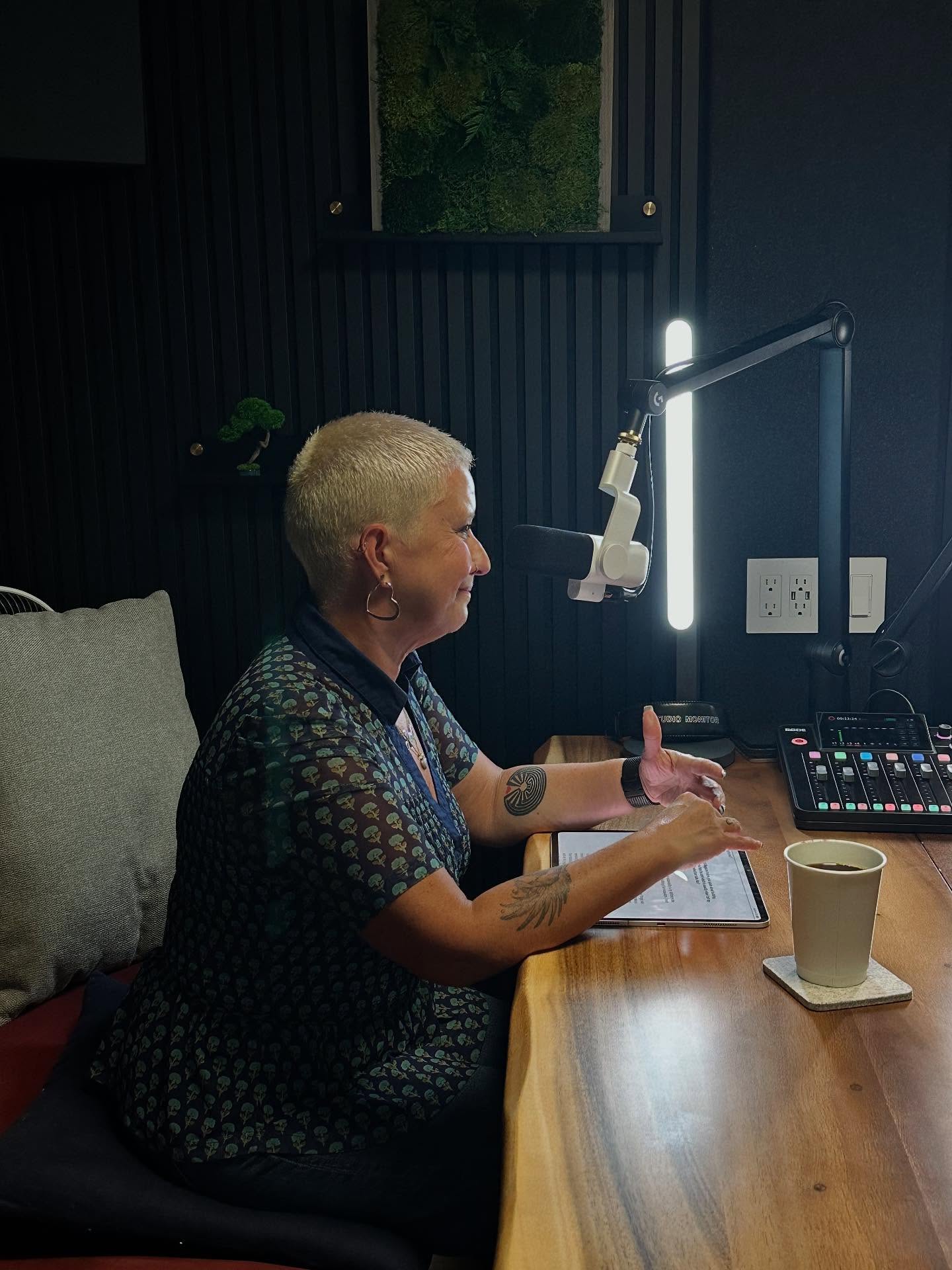 In the studio with @georgiawenig @ ☕✅
We stopped by @coffeechecknyc, owned by my friend and colleague @theunlockr, to record a conversation on the intersection of tech and fashion ahead of #nyfashionweek 
The full episode drops tomorrow—stay tuned!
#inthestudio #newepisode #tech #fashion
