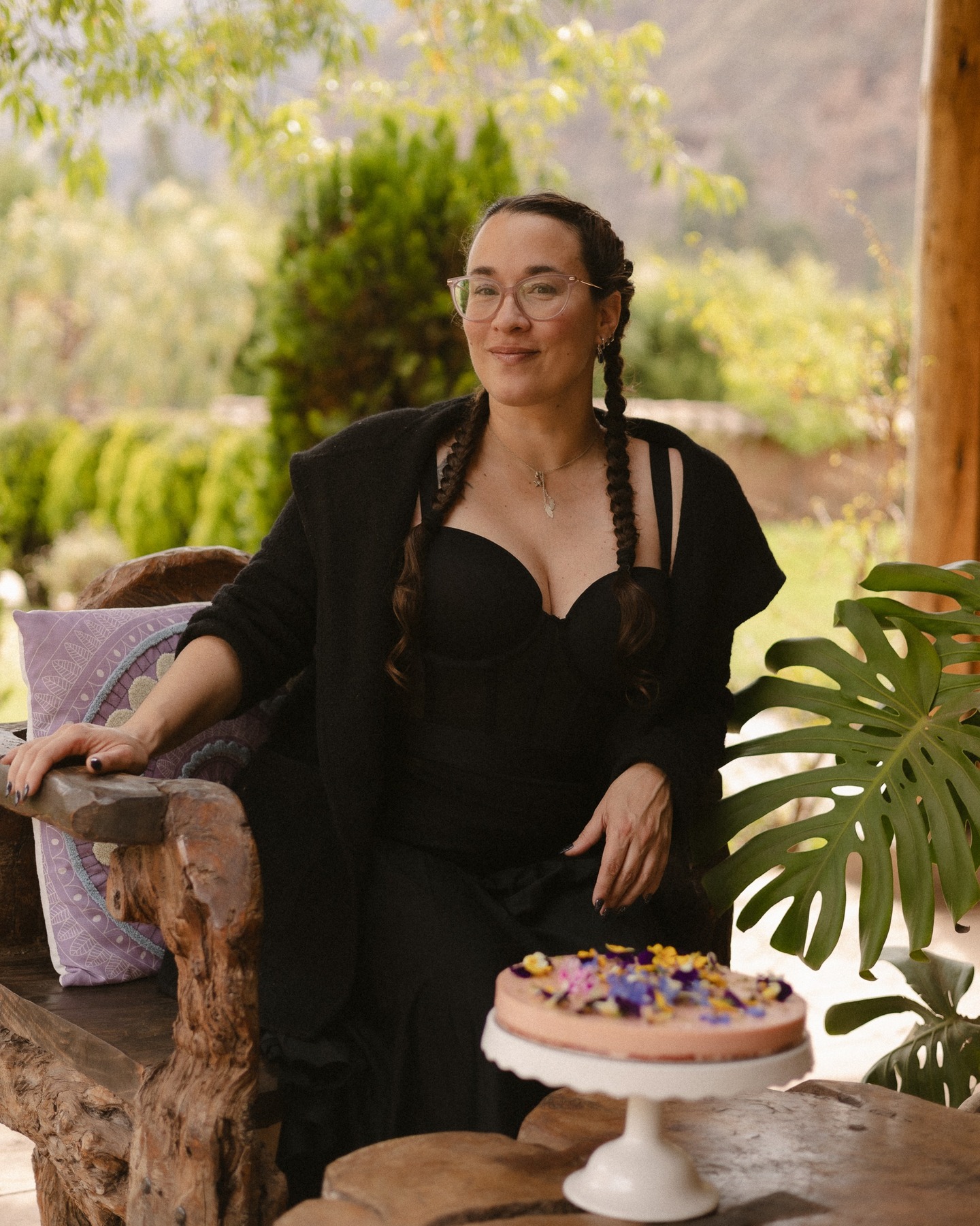 Hello and welcome ❤️
My name is Rafaela Fernández Goodman, and I would love to (re)introduce myself — for those arriving here for the first time, and for the ones who have been walking beside me on this path of beauty, nourishment, and transformation.
I am a chef, visionary host, and creative alchemist - a woman who cooks with intuition, prayer, and deep devotion to Pachamama. For me, food is medicine: a living expression of love that nourishes body, heart, and spirit.
With more than 20 years of experience in the kitchen and as a mother of three beautiful daughters, I've learned that creation - whether a meal, a home, or a life — is an act of love and presence. Each dish, each retreat, each moment shared is a thread in the great tapestry of connection that guides my work.
I am the founder and soul behind Nidra Wasi, a sacred space in the heart of the Sacred Valley of the Andes. For over thirteen years, l've been weaving transformational retreats that unite culinary artistry, ancestral wisdom, and soulful hospitality — spaces where we gather to remember who we are and to honor the beauty of life. Every experience here is a ceremony — crafted with care, reverence, and intention. From the warmth of the kitchen to the silence of the mountains, I pour my heart into creating spaces that feel like home, where we can soften, open, and return to ourselves.
My greatest inspiration comes from the Earth, from sisterhood and community, and from the endless wisdom of motherhood. Through this work, I continue to learn that when we create with love, everything becomes sacred. Gracias to my retreat leaders from all over the world, for the love, the trust and Magic.💫
My beautiful and talented visual artists 📸
@celiacueto_ 
@tiagodelaluz 
@nataliefernandezg 
I love you so much ❤️