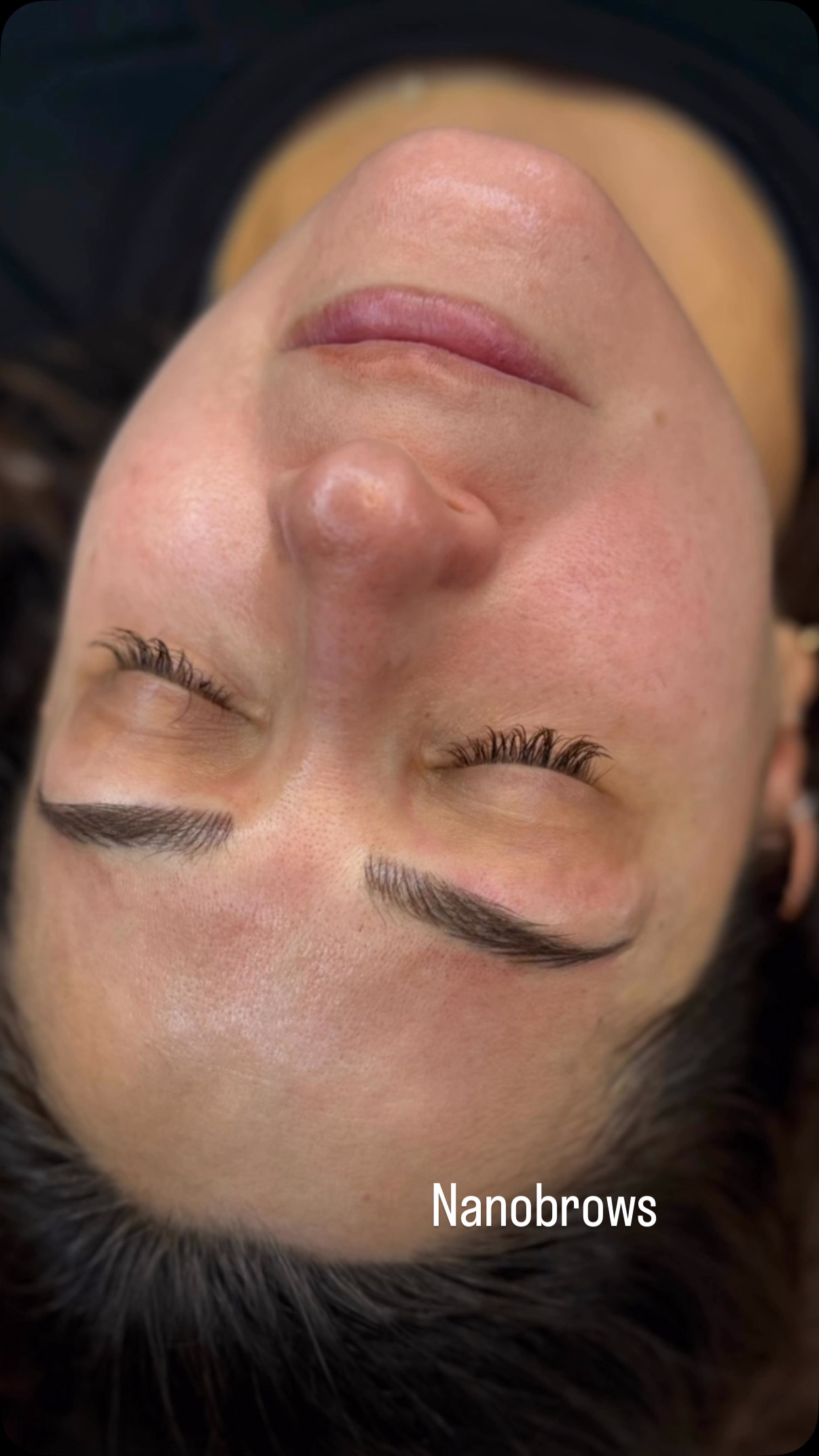 And just like that! These beautiful long lasting damage free #nanobrows were created: Tiya is our fearless brow artists and trainer, 7 years experience in nanobrows and PMU, and AAM  platinum level board certified . She created a cutting edge method to nanobrows that allows for best color retention and design. We are having a sale!  Visit kemskin.com #kemskin #permanentmakeup #brows #pmu #nanobrows #microblading