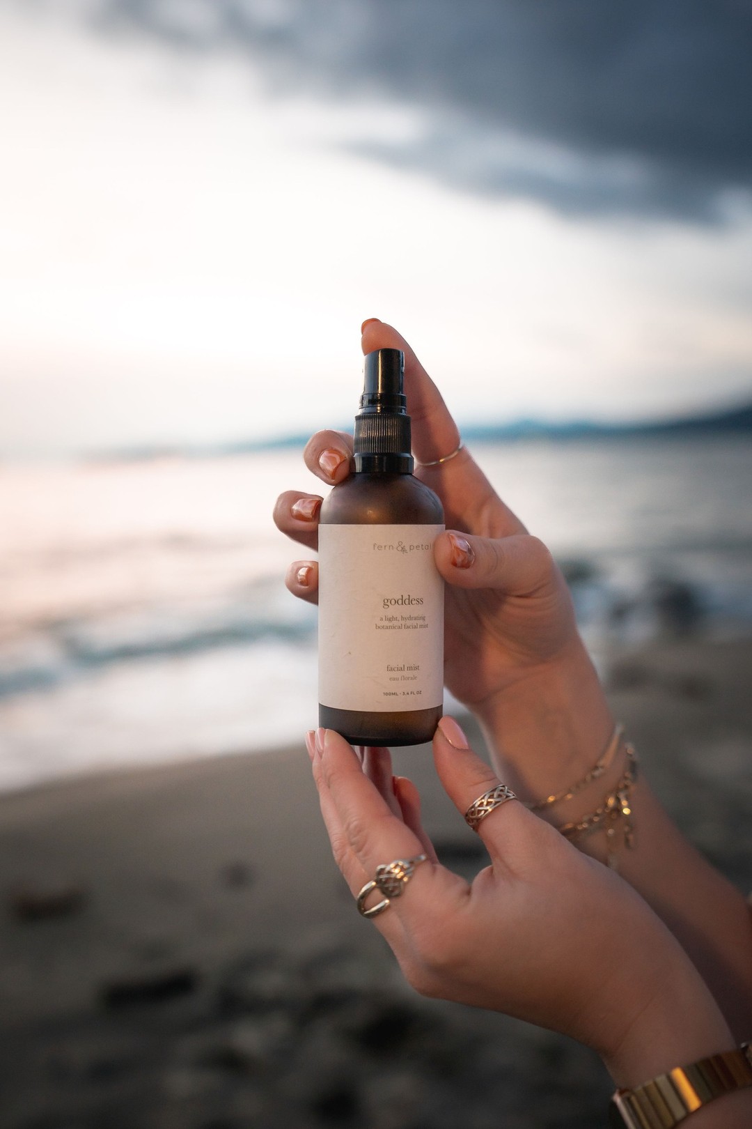 Can’t start my morning without this. A few spritzes of Goddess and I feel refreshed, radiant, and ready for the day.
.
.
.
.
.