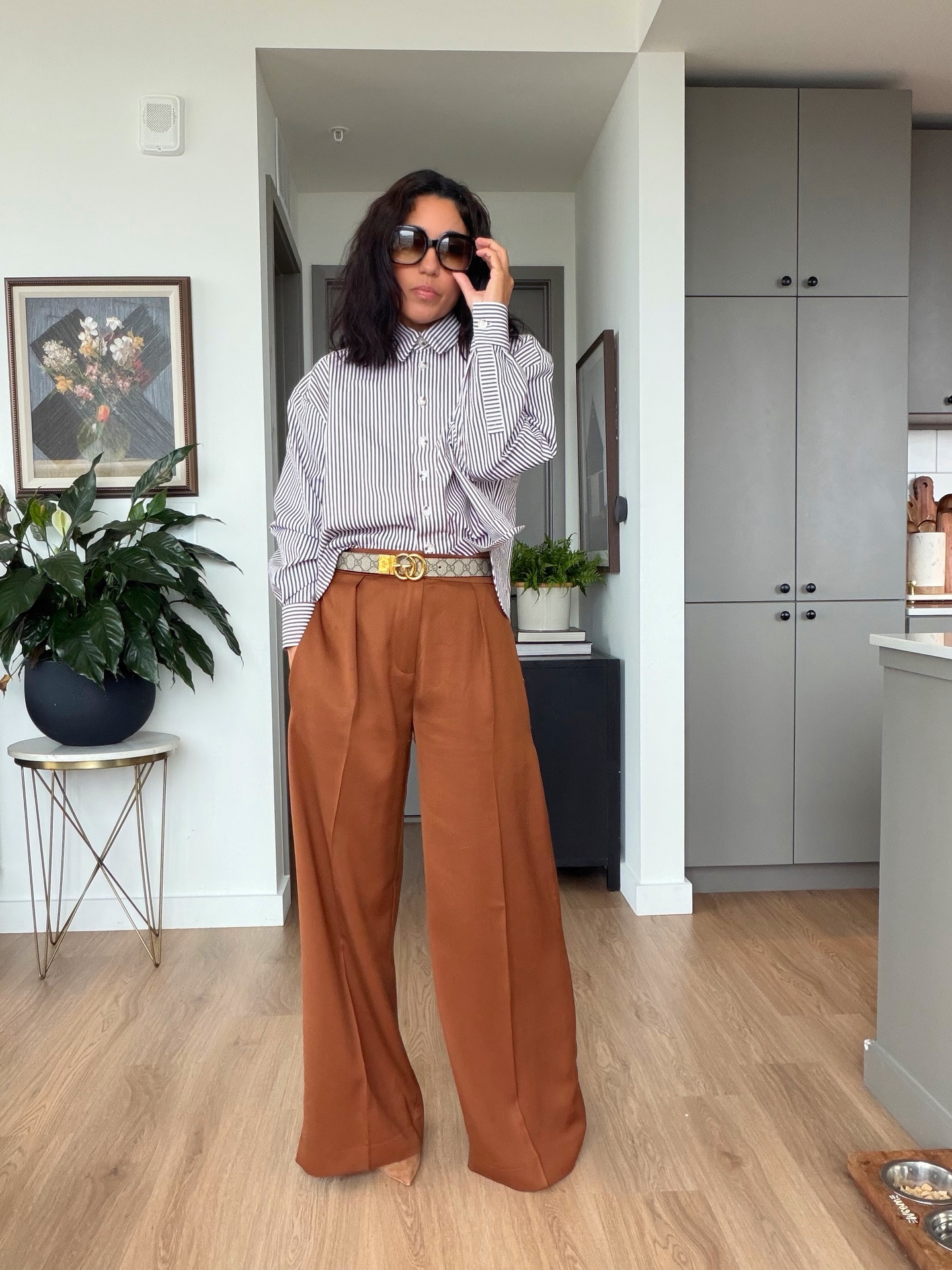 Happy Christmas Eve 🥰❤️ | Wearing DIY Trousers and Button Up shirt. Patterns from our @sewitacademy courses. 🎄🫶🏽