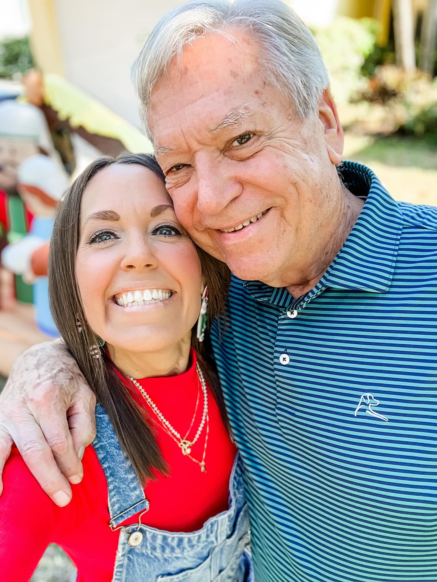 Mom and Dad are here and now it’s officially Christmas! ❤️🎄❤️
I haven’t opened our home to host anything since 4 years ago when we got a dog and I lost complete control of the house. Also because this is a house of boys and the bathroom permanently smells like an outhouse and I’m a little self conscious about all of it. 🫠
But when your parents come to town, it’s time to dust off the plates that aren’t made out of paper and plan a delicious breakfast menu! ✨
The dog was absolutely thrilled to have so many new friends. Also he probably ate more than all of us combined. 😆
All is calm and all is bright! And even the toilets aren’t so bad! 🥲